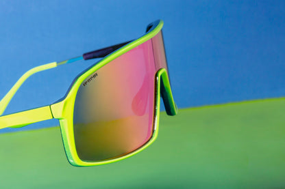 Crushing On Fun - Sun - Unmagnified - Green - Variant Link