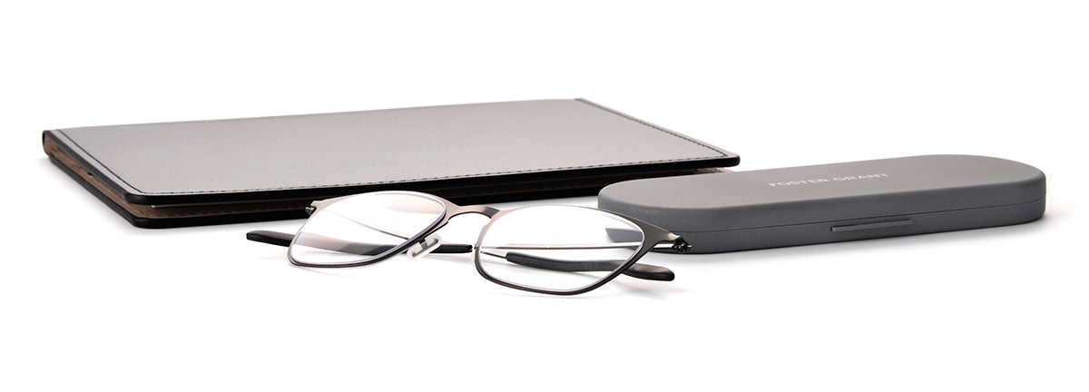 The Liam Super Flat Blue Light Glasses by Foster Grant® - Blue Light Reader - Unmagnified - Dark Red - Variant Link